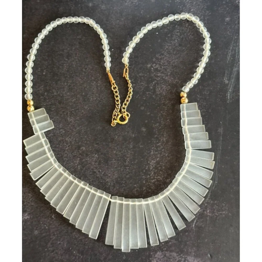 Vintage 14kGF Glass Cabochon Fringe Bib Necklace 18" Elegant Gold & Glass Design - Picture 3 of 6